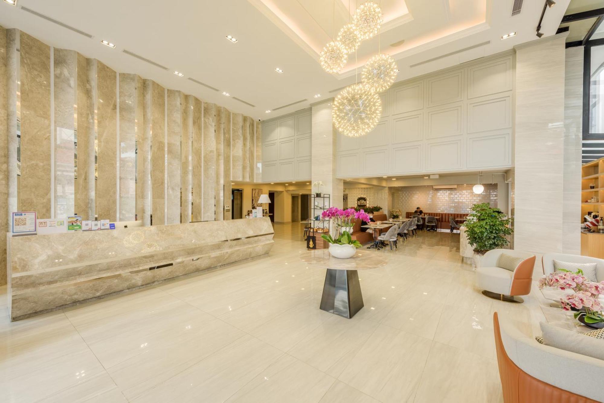Mansion 51 Hotel & Apartment Phnom-Penh Buitenkant foto